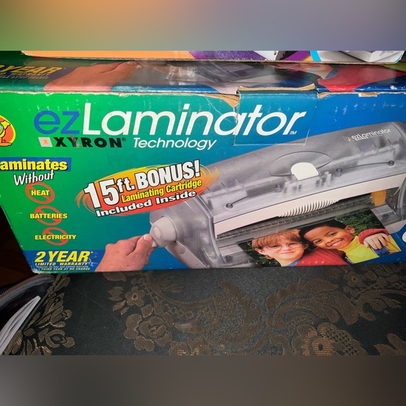 Duck EZ Laminator Xyron Technology Laminating Machine+ Refill - Picture 1 of 3